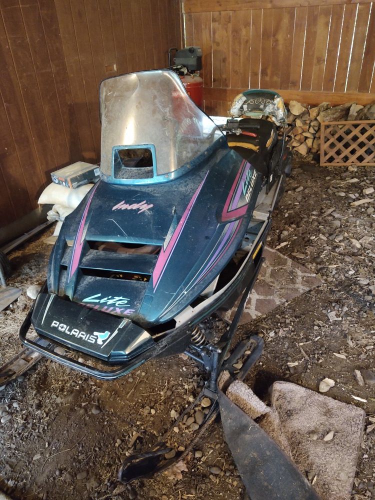 93-95 Polaris indy snowmobile