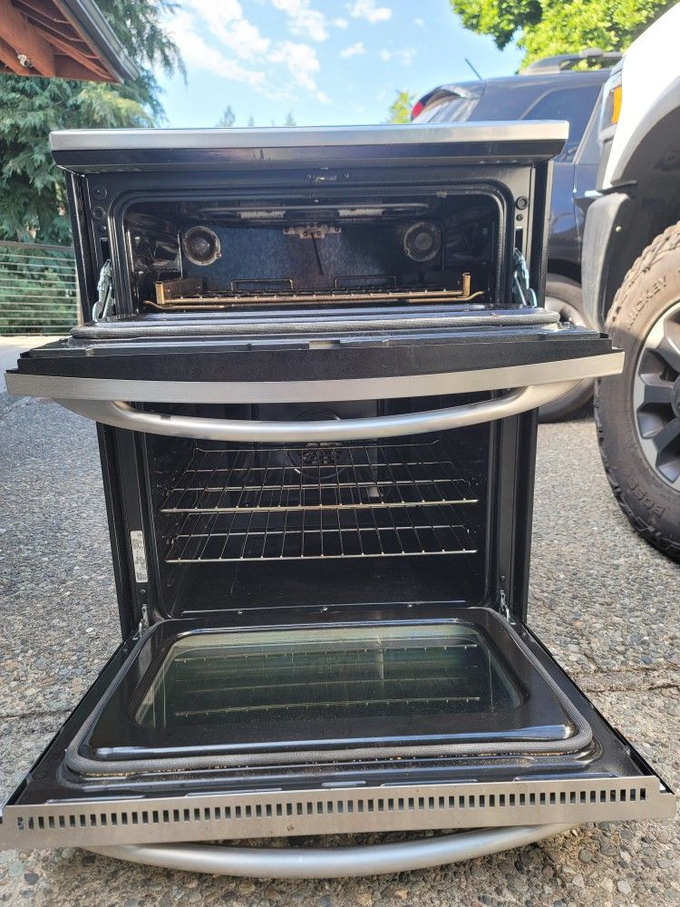 GE Profile SlideIn Double Oven Electric Range for Sale in Seattle, WA