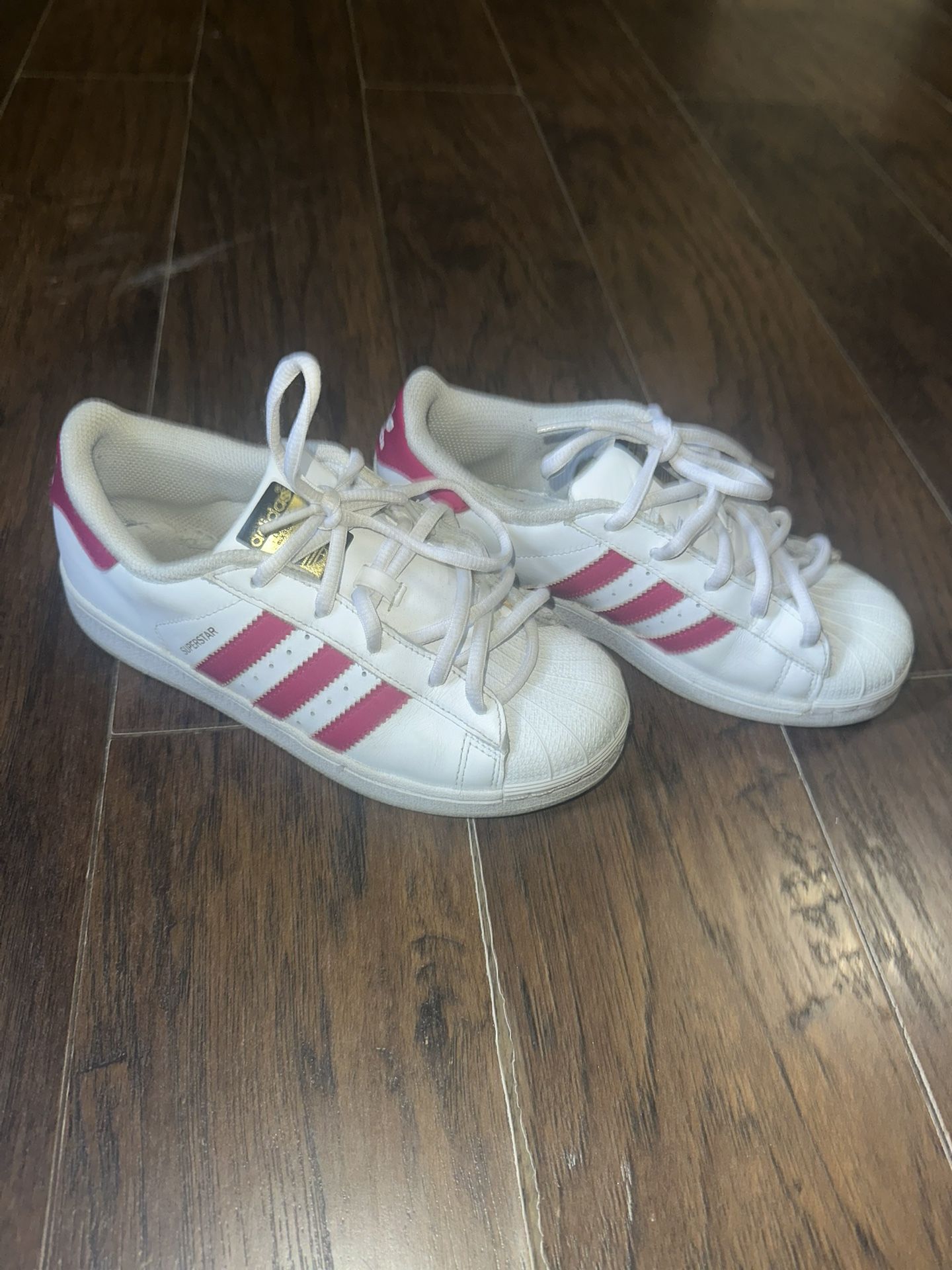 ADIDAS Hot Pink / White Shoes ( SIZE 3 WOMAN )