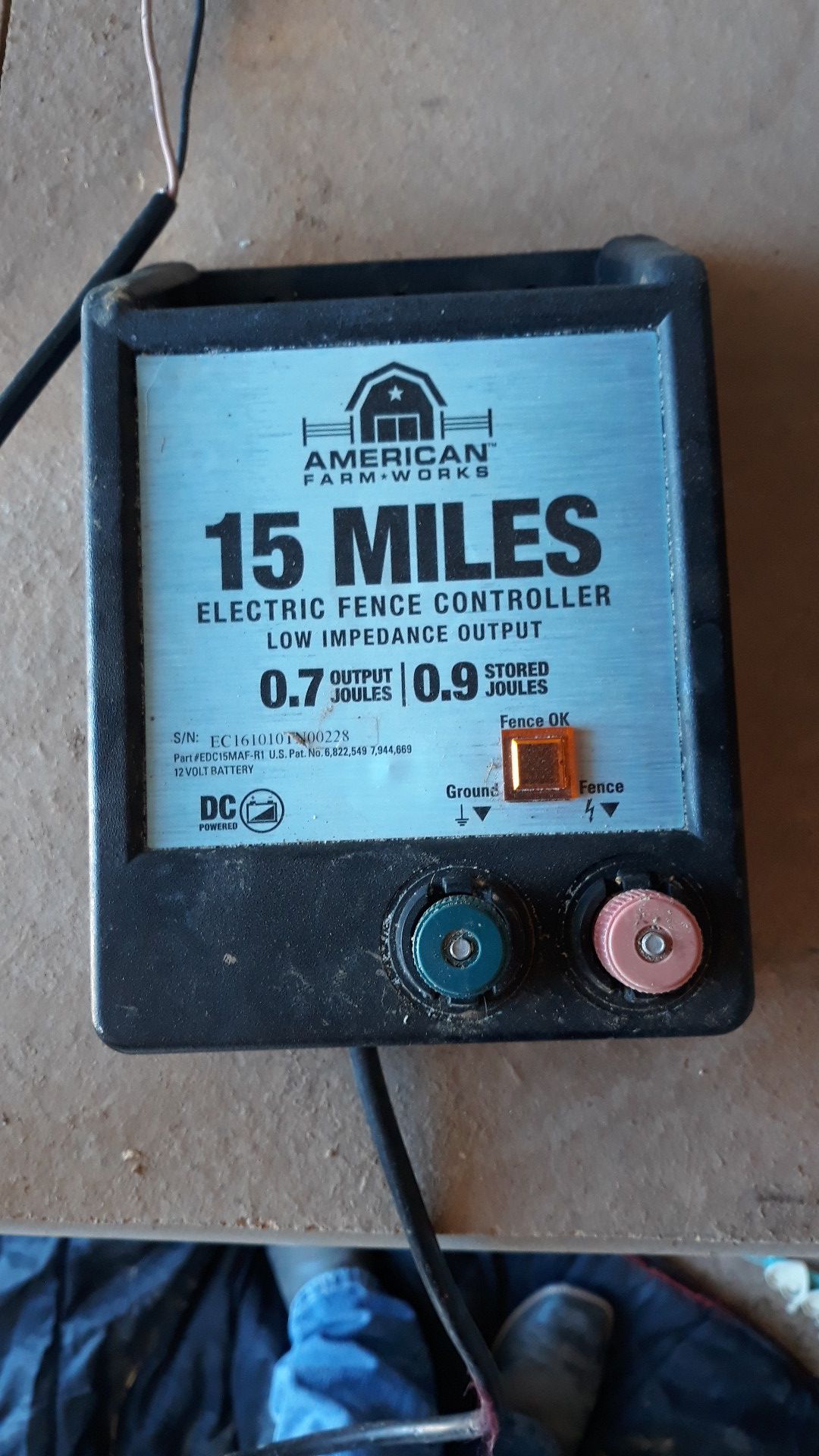 Electric fence controller