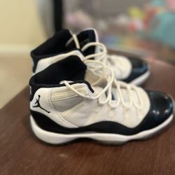 Jordan 11 Concords Size 4Y