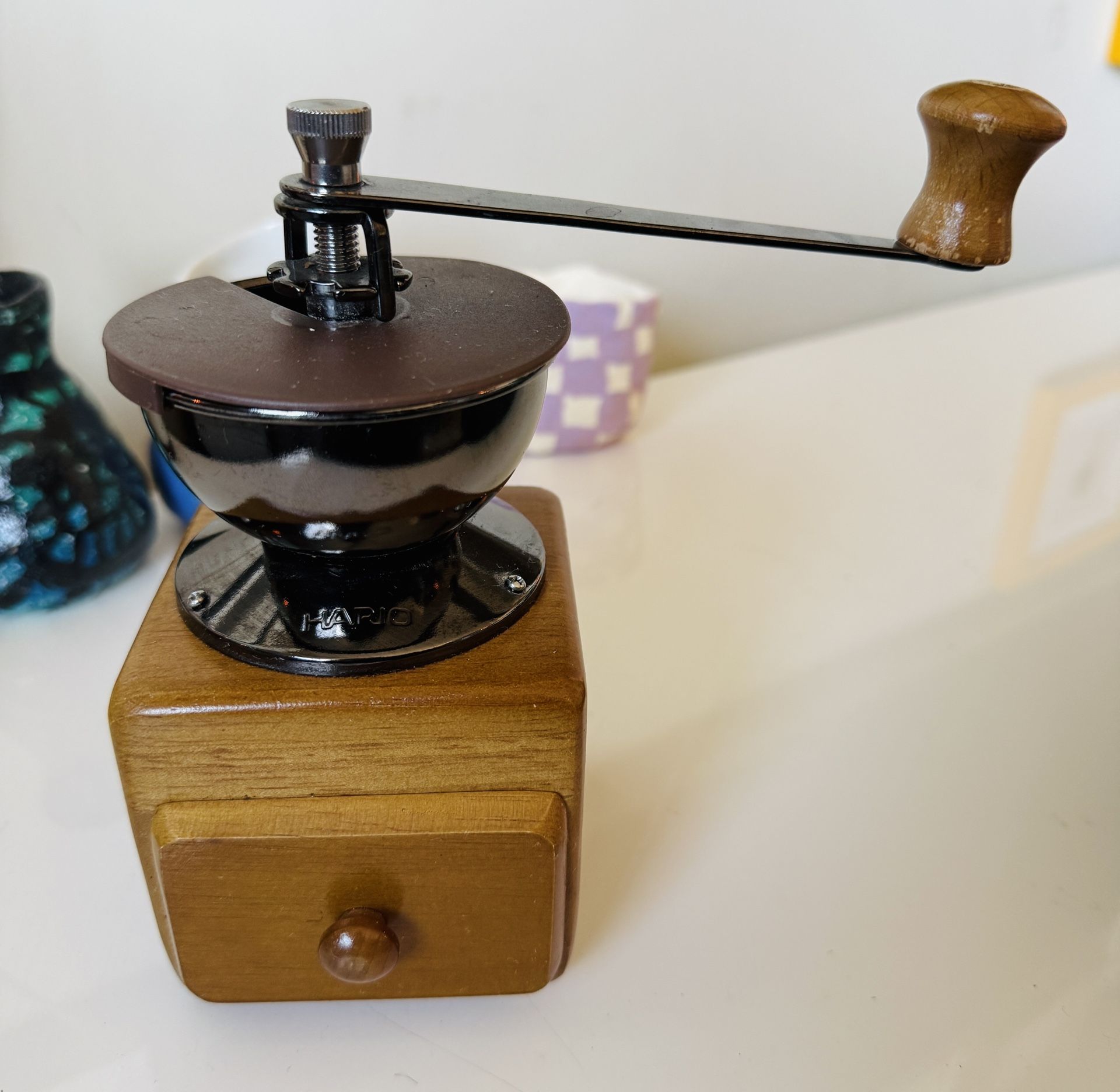 HARIO WOOD COFFEE GRINDER MM-2 CERAMIC BURR COFFEE HAND MILL GRINDER