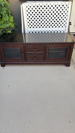 TV credenza