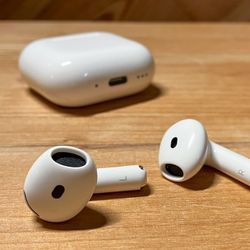 AirPod 4 Noice Cancellation 
