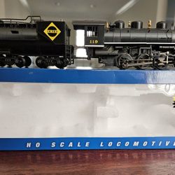 HO Train Steam Engine With Smoke