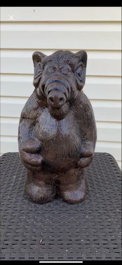 ALF statue