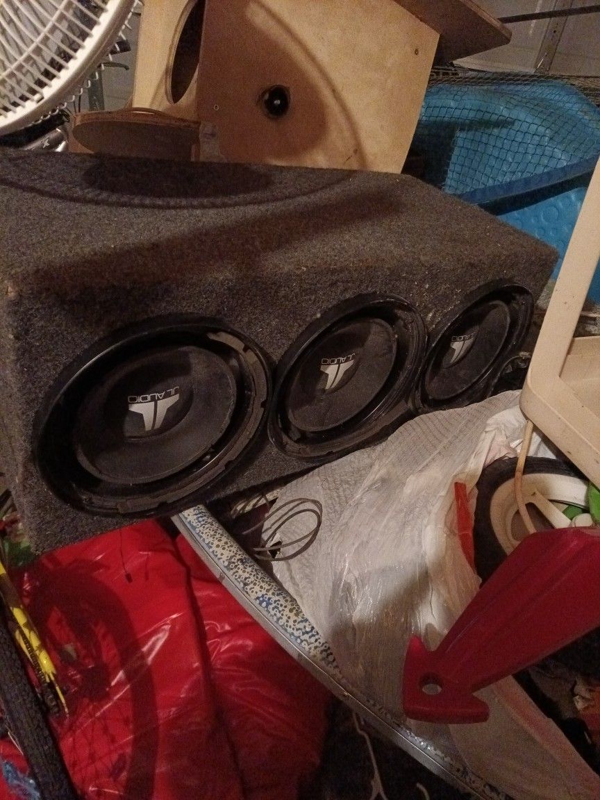 3 Jl Audio Broken Speakers W Box