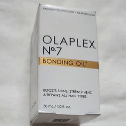 Olaplex No.7 Bonding Oil Boosts Shine Strengths & Repairs All Hair Types 1.0 fl. oz.