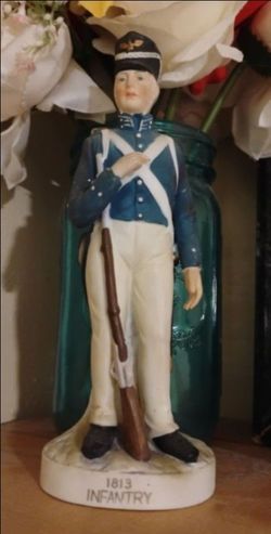 Vintage 1813 infantry porcelain figurine by Lefton