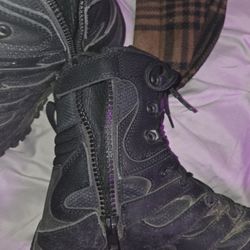 Boots  Size 9
