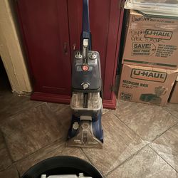 Carpet cleaner