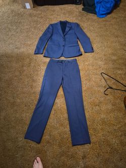 2 piece suit Calvin Klein medium size suit 31x32 pants