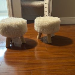 Fluffy White Mini Stools - 10” Tall