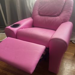 Little Girls Pink lazy Boy Recliner