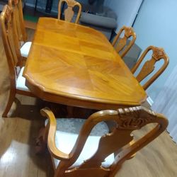 Dining Table Set