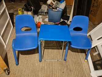 2 chairs and table