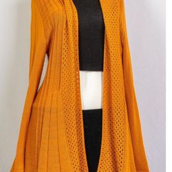 Women's orange knit body hugging cardigan sz M