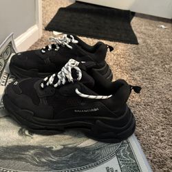 Balenciaga Shoes 
