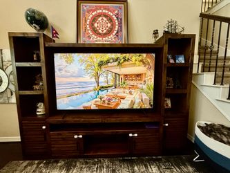 Tv console