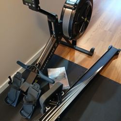 Concept2 PM5 Monitor Rowing Machine