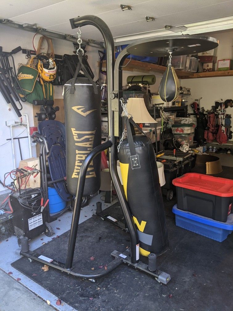Heavy Bag Stand With Speed bag (Extra Heavy Bag Included)