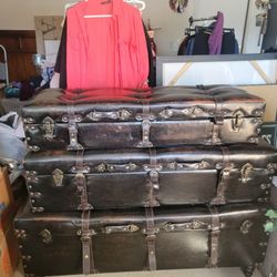 3 vintage leather trunk