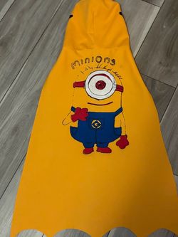 Minion yellow hooded children's cape