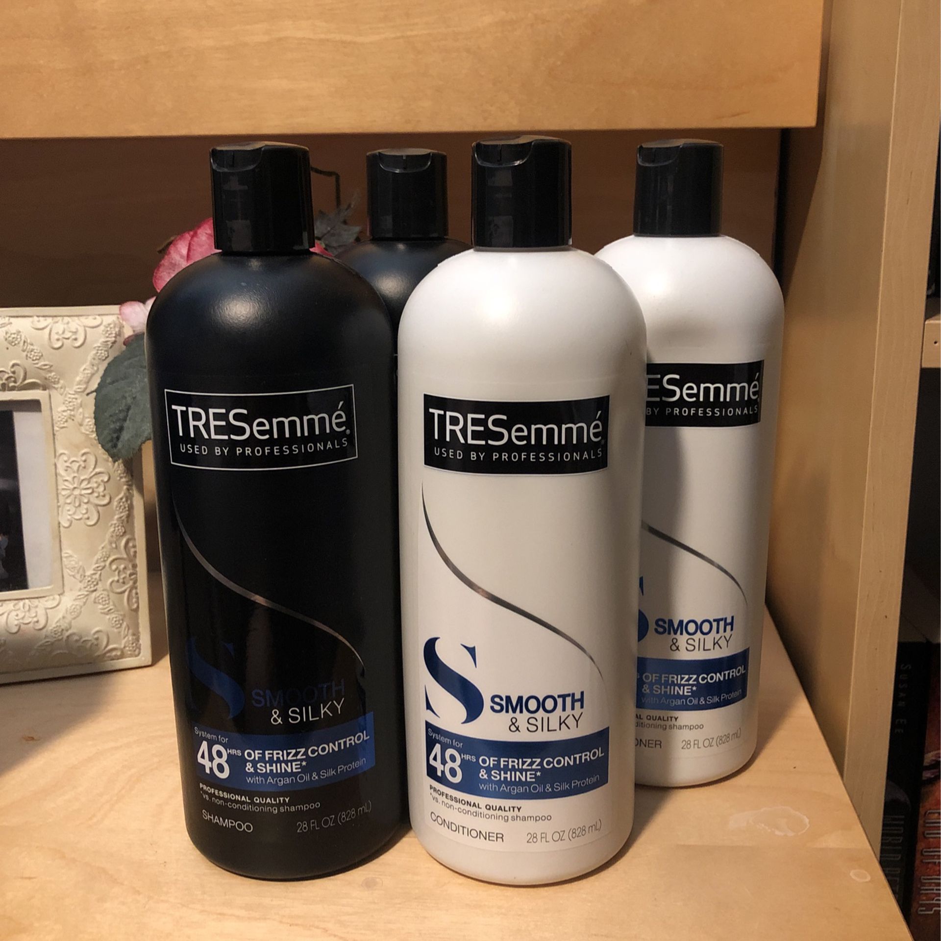 Set Of 4 Tresemme Shampoo Conditioner