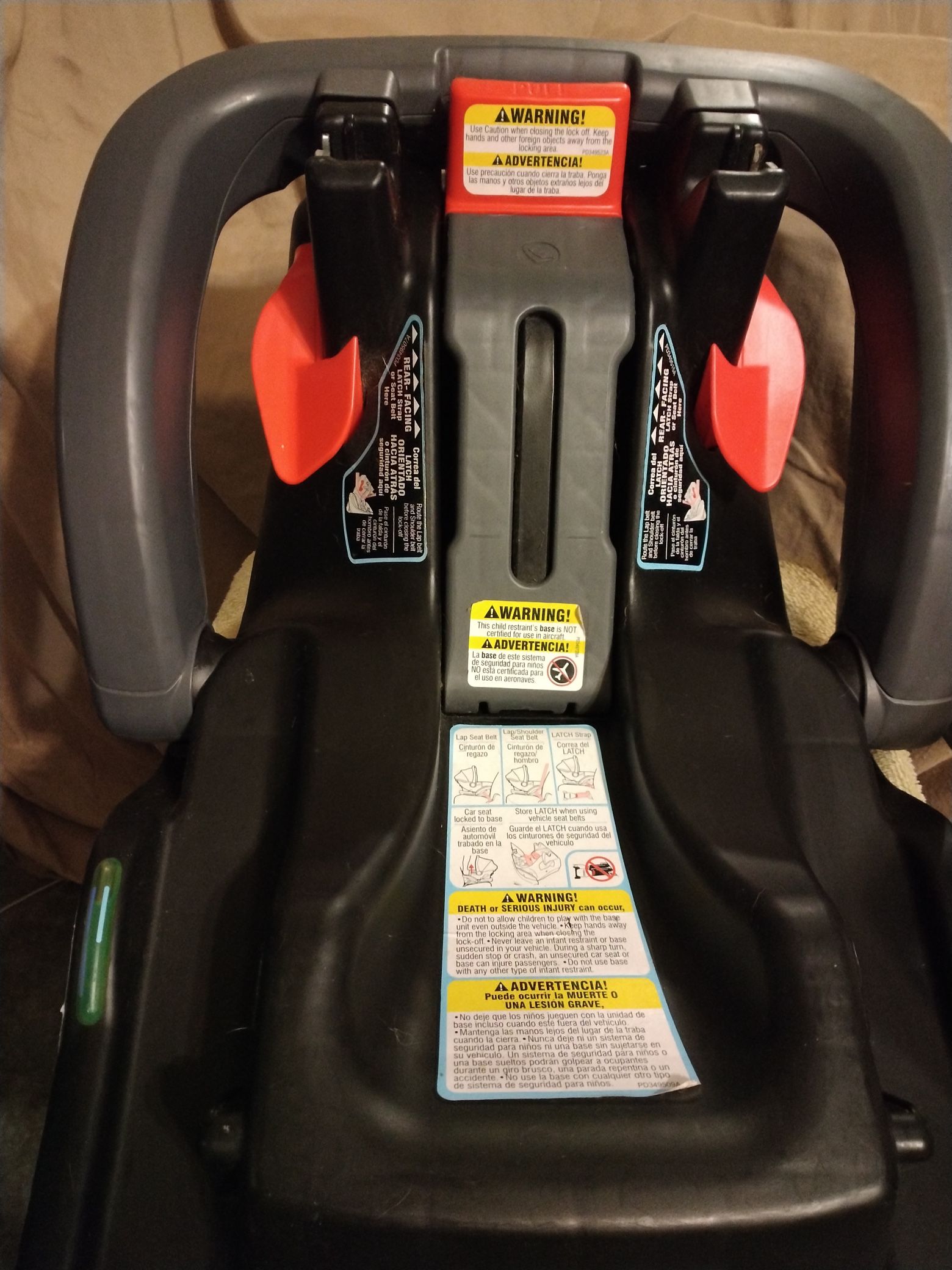 Infant car seat bases