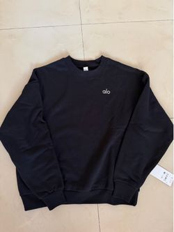 Brand new alo yoga crewneck
