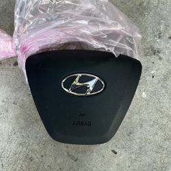 Hyundai Airbag
