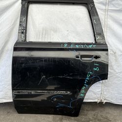 2019 Cadillac Escalade Left Rear Door Shell