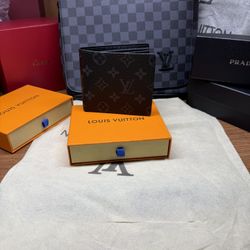 ⬛️Louis Vuitton Wallet🤩