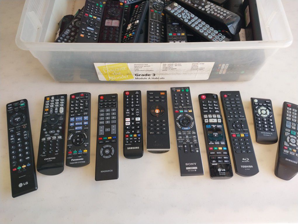 TV Remotes Originals In New Condition $5 Each Firm