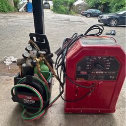 Lincoln electric welder and Port A Torch