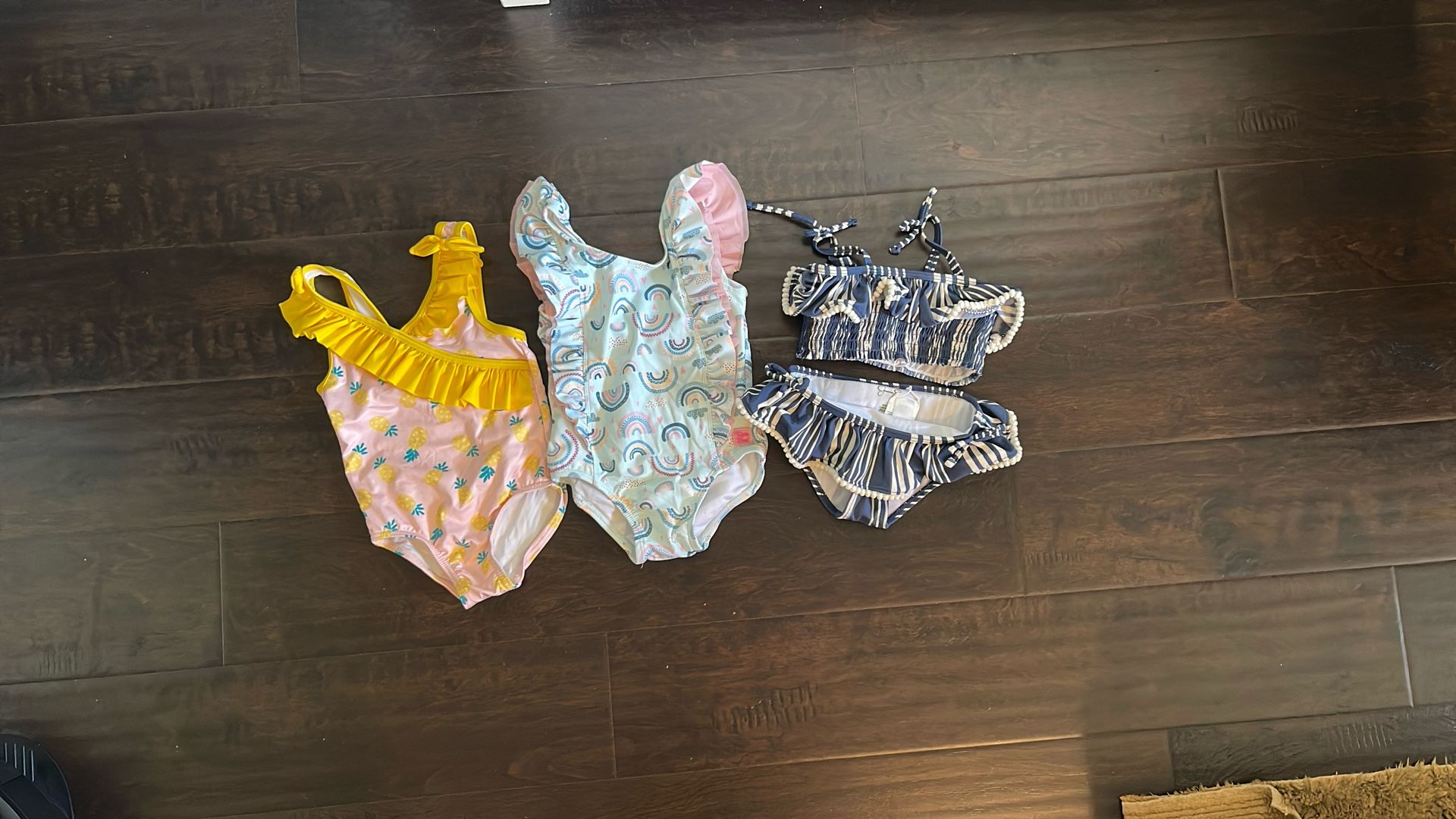 Size 2T Girls Swimwear 
