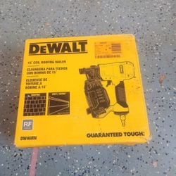 Dewalt 15' Coil Roofing Nailer 