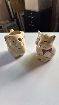 Shawnee creamers 20 ea