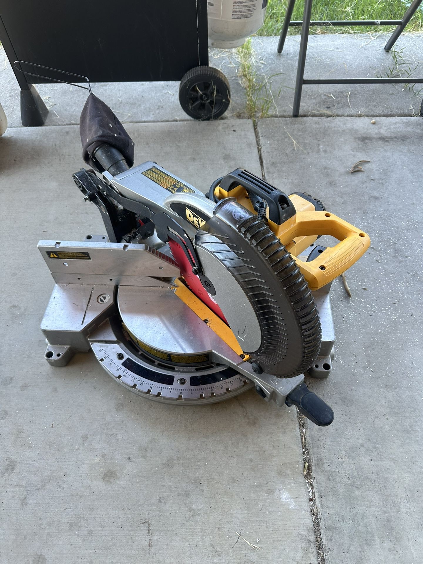 Mitre Saw 