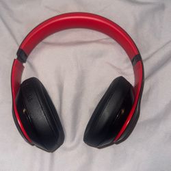 Beats Studio 3 10 Year Anniversary 