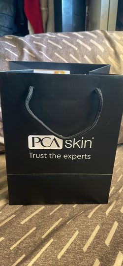 Hyaluronic Acid Lip Booster By PCA Skin