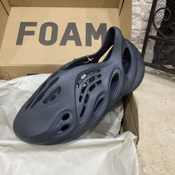 Adidas Yeezy Foam Runner Onyx 2024 Adult Men's Size 9 (HP8739)