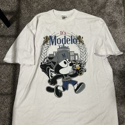 white shaka modelo shirt 