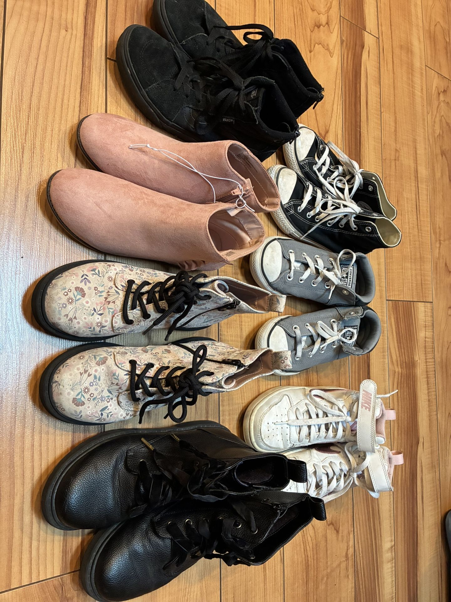 Super Cute Kids (mostly Girls) Shoes
