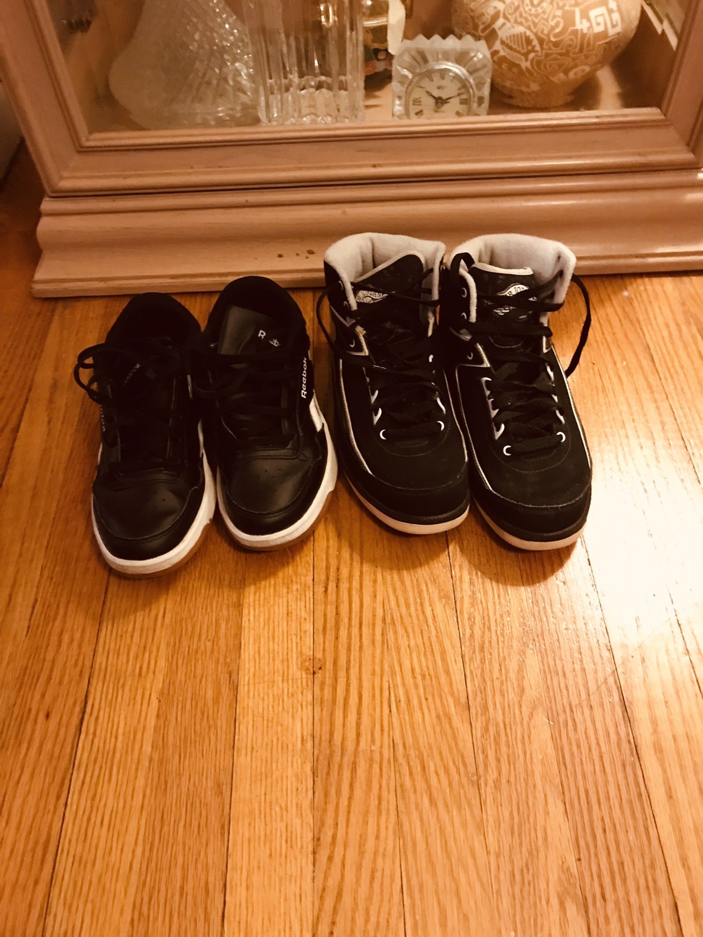 2 Pairs Of Sneakers Nike Air Jordons II 2 Retro Size 5.5y and Reeboks Size 6 Price Is For Both Pairs