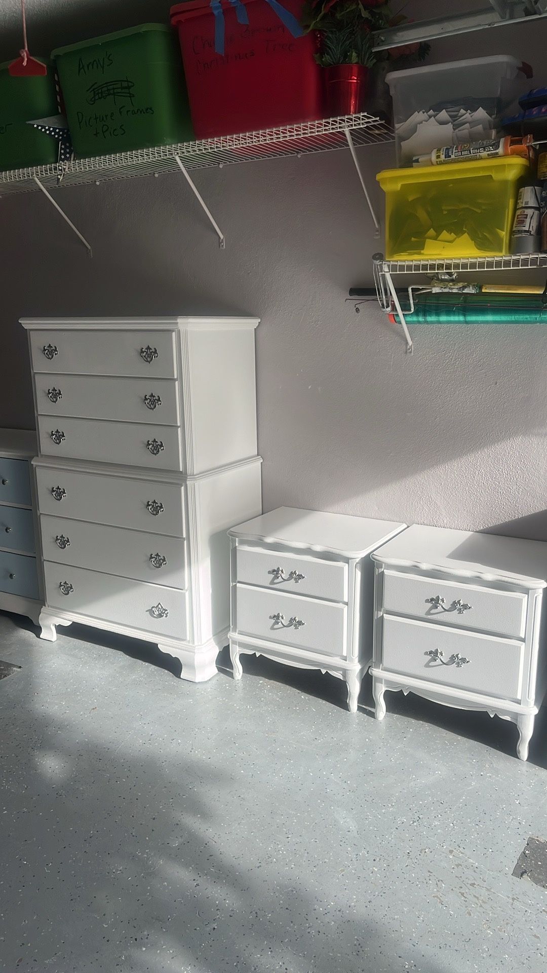 Dresser And 2 Matching Nightstands
