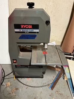 Band saw
