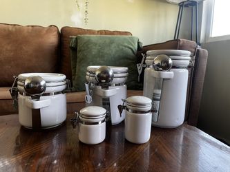 Kitchen Containers