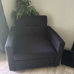 Black Armchair ( Pullout bed) 