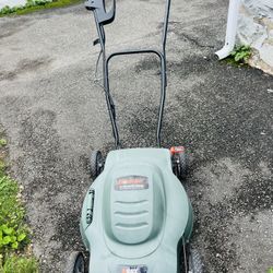 Lawnmower 